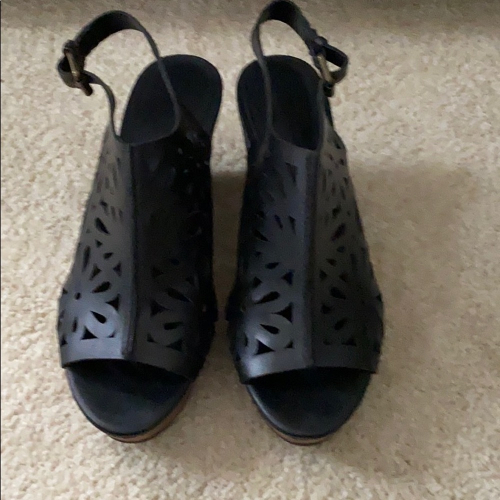 Nine West wedge